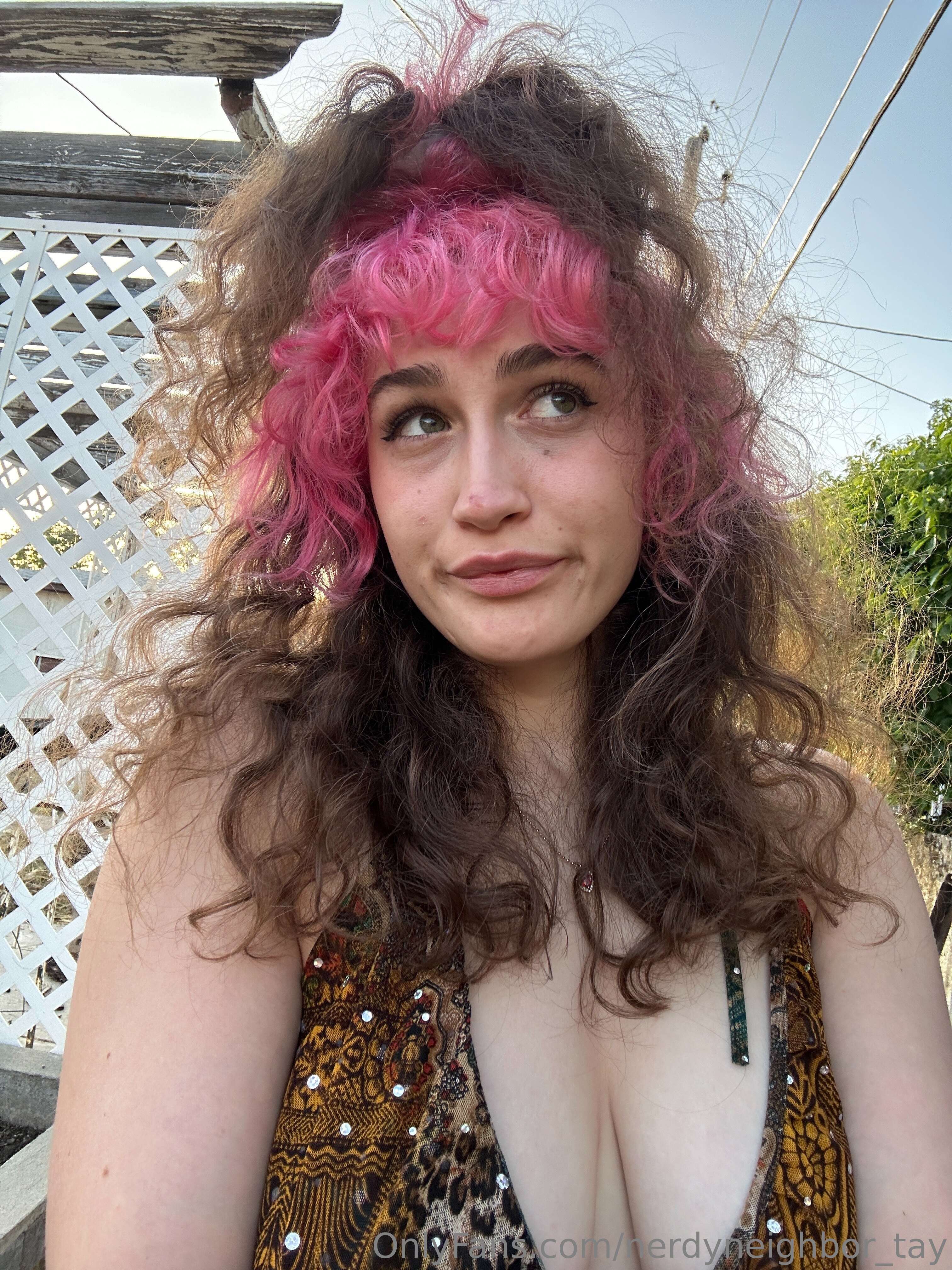 3024x4032_3b431a8ab0151a08110cd239ce7f9a1b.jpg
